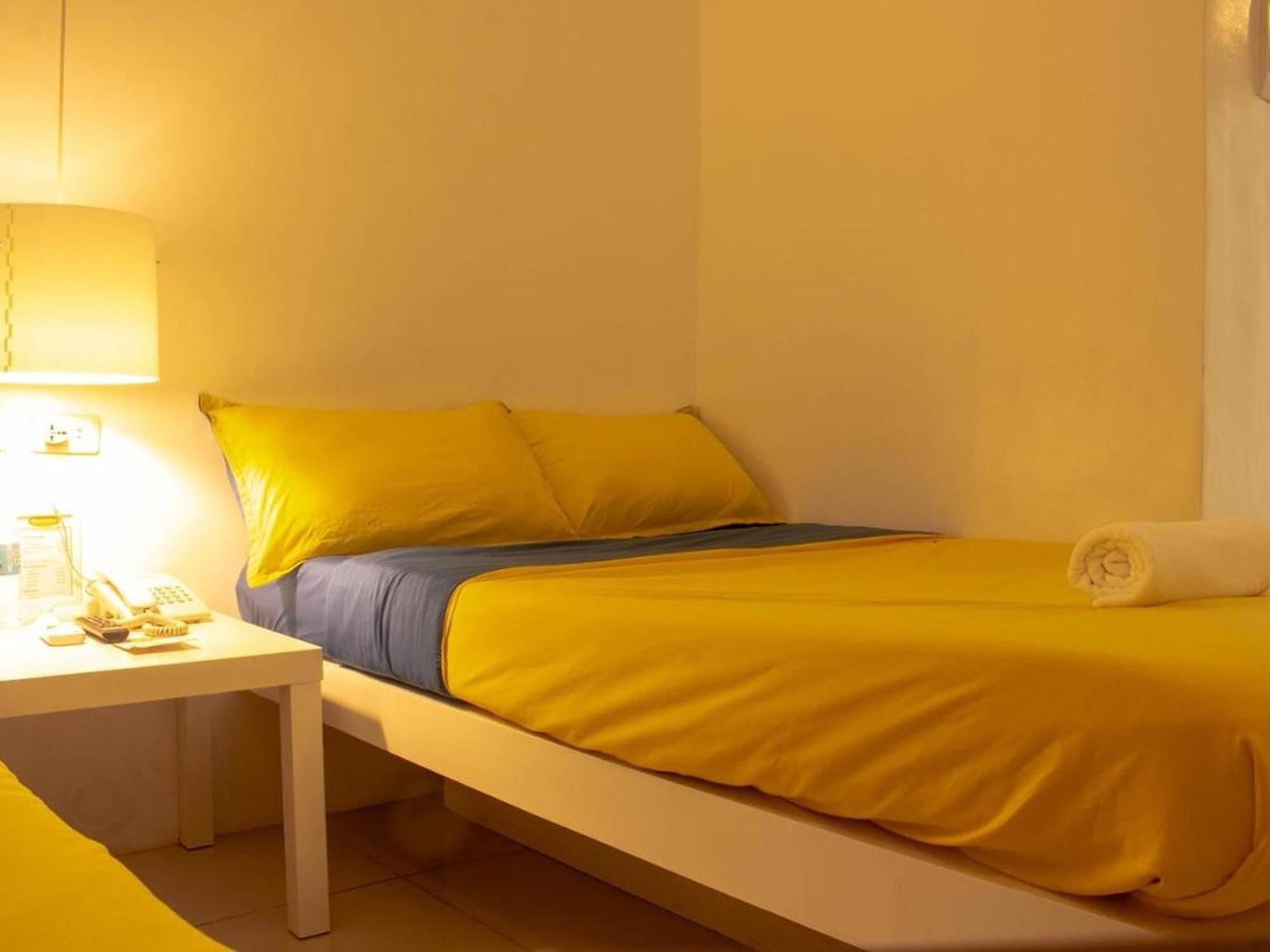 Wanderlust Bed And Breakfast Puerto Princesa Exterior foto