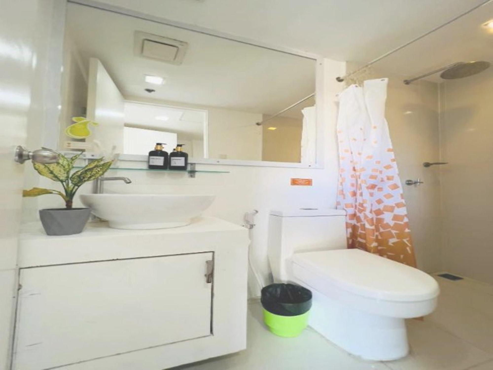 Wanderlust Bed And Breakfast Puerto Princesa Exterior foto